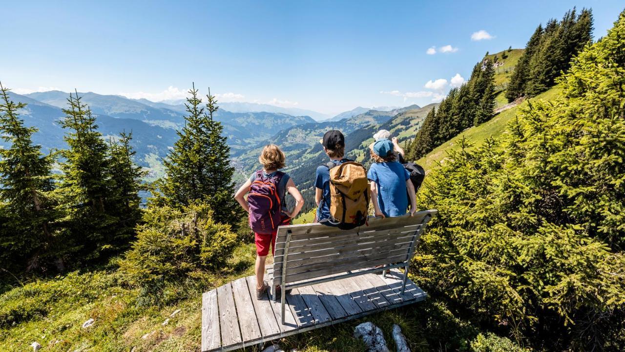 Madrisa Lodge Klosters Bagian luar foto